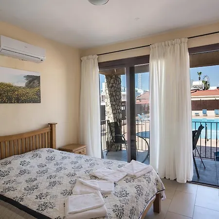 Rent Your Dream Holiday In A Fantastic Location, 1275 *
