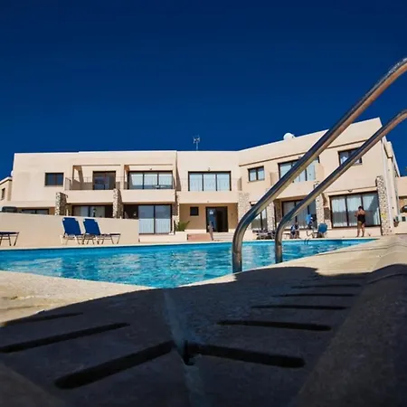 Rent Your Dream Holiday In A Fantastic Location, 1275