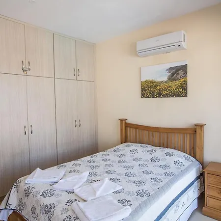 Villa Rent Your Dream Holiday In A Fantastic Location, 1275 Ajía Nápa