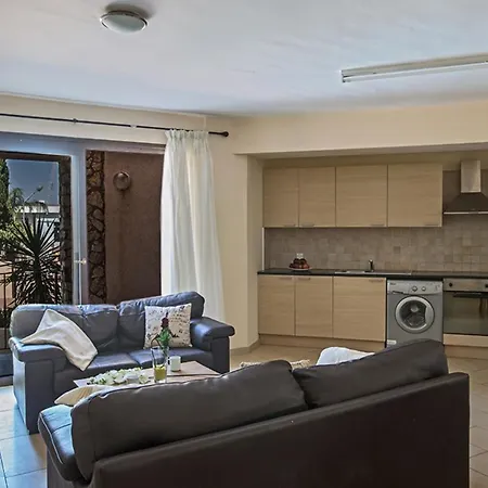 Rent Your Dream Holiday In A Fantastic Location, 1275 Villa *