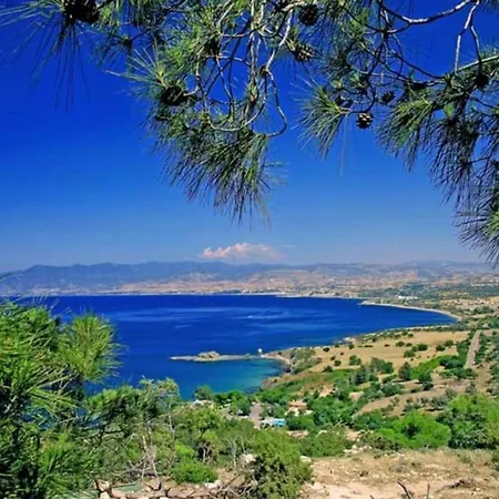 Rent Your Dream Holiday In A Fantastic Location, 1275 Villa *
