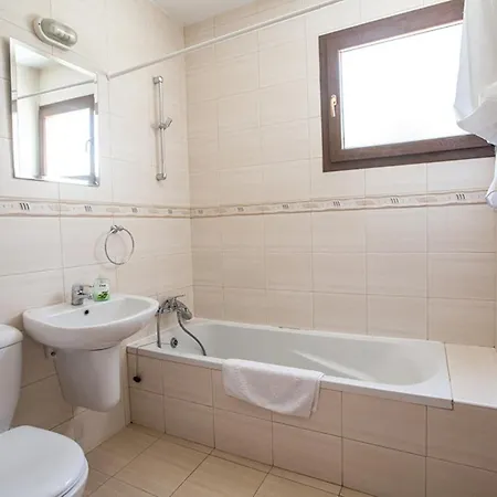 Rent Your Dream Holiday In A Fantastic Location, 1275 * Agia Napa